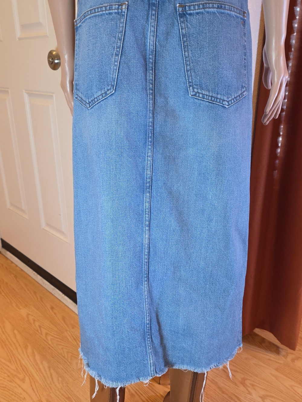 Madewell The Rilee Denim Mini Skirt, Enmore Wash Sz 27 EUC - Picture 15 of 15
